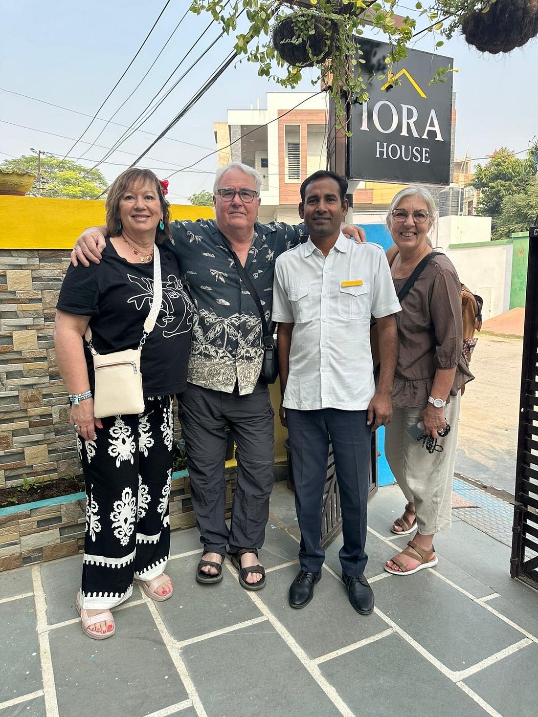 Namaste Car chauffeur Jaiveer